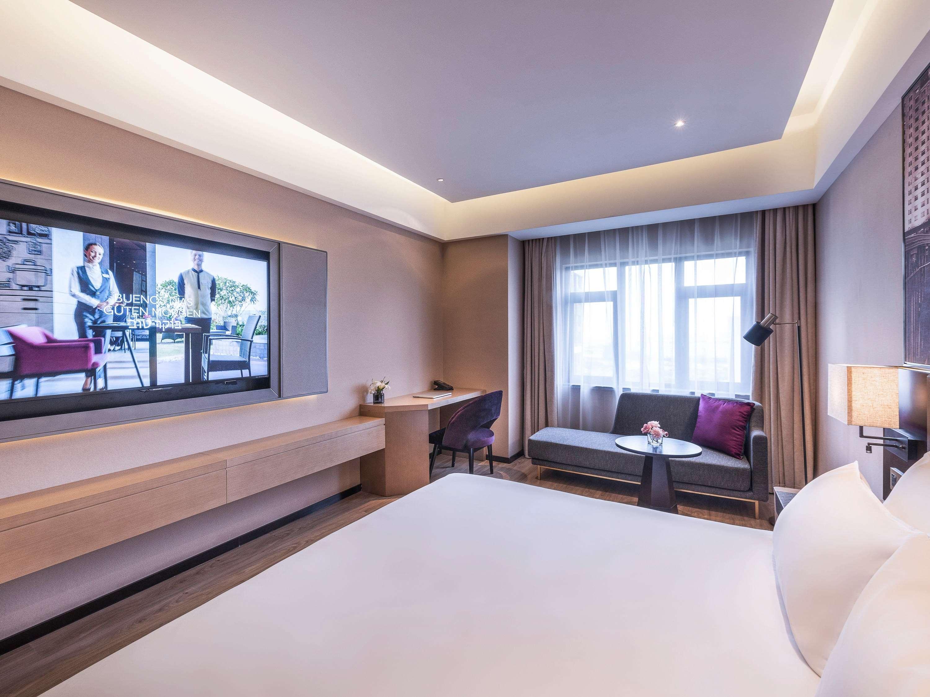 Mercure Shanghai Jiuting Exterior photo